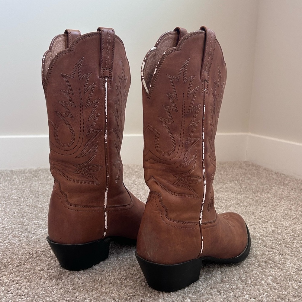 Ariat Women's Heritage X Toe Elastic Wide Calf Western Snip Toe Boot-10040425 - Picture 5 of 12